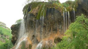 Водопады на плато Бермамыт
