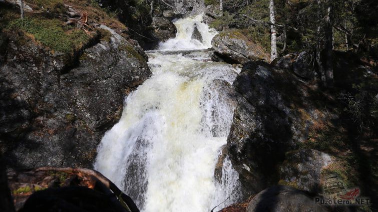 Жигаланский водопад в красновишерском районе