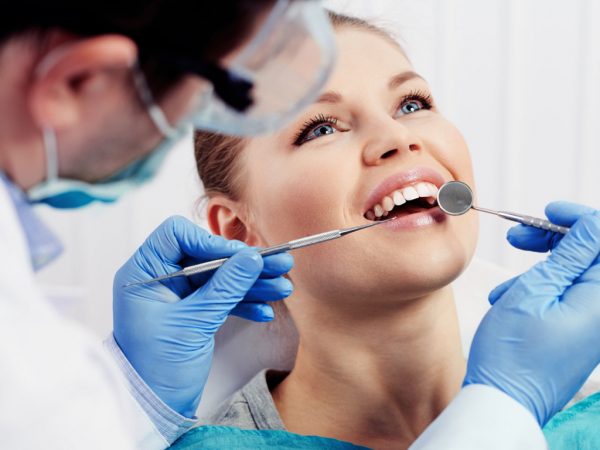 Полный спектр стоматологических услуг в DentalCenter в Алматы