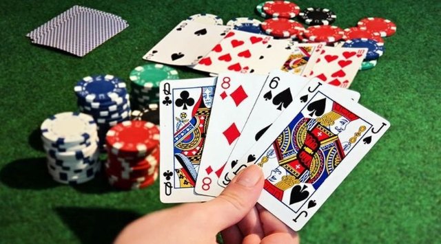 Правила покера Техасский Холдем: основы и принципы игры