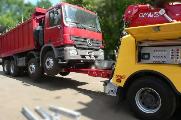 Эвакуаторные услуги грузовиков в Одессе от компании Truck Help